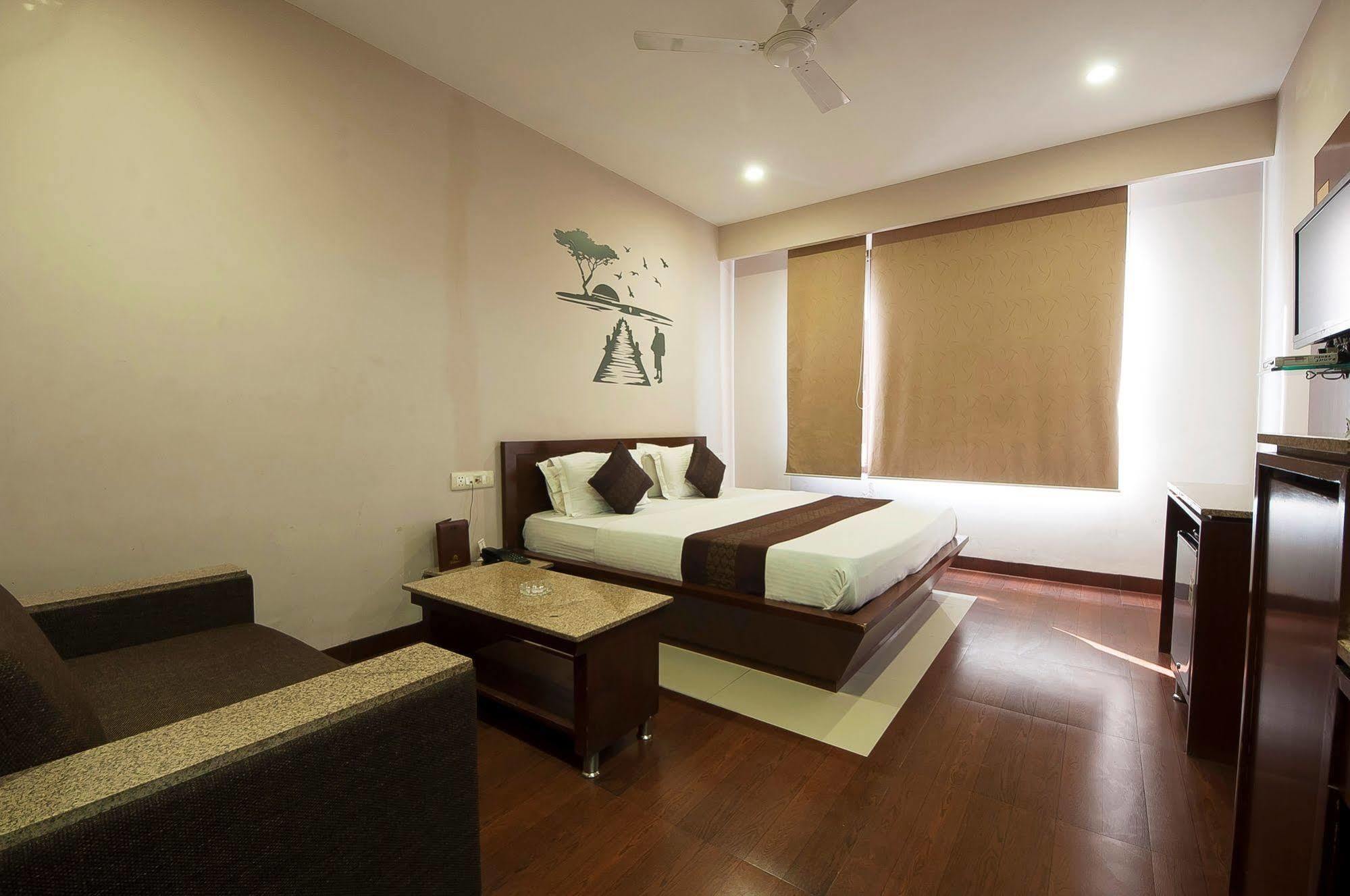 Fabhotel Basera อัมริตสา ภายนอก รูปภาพ