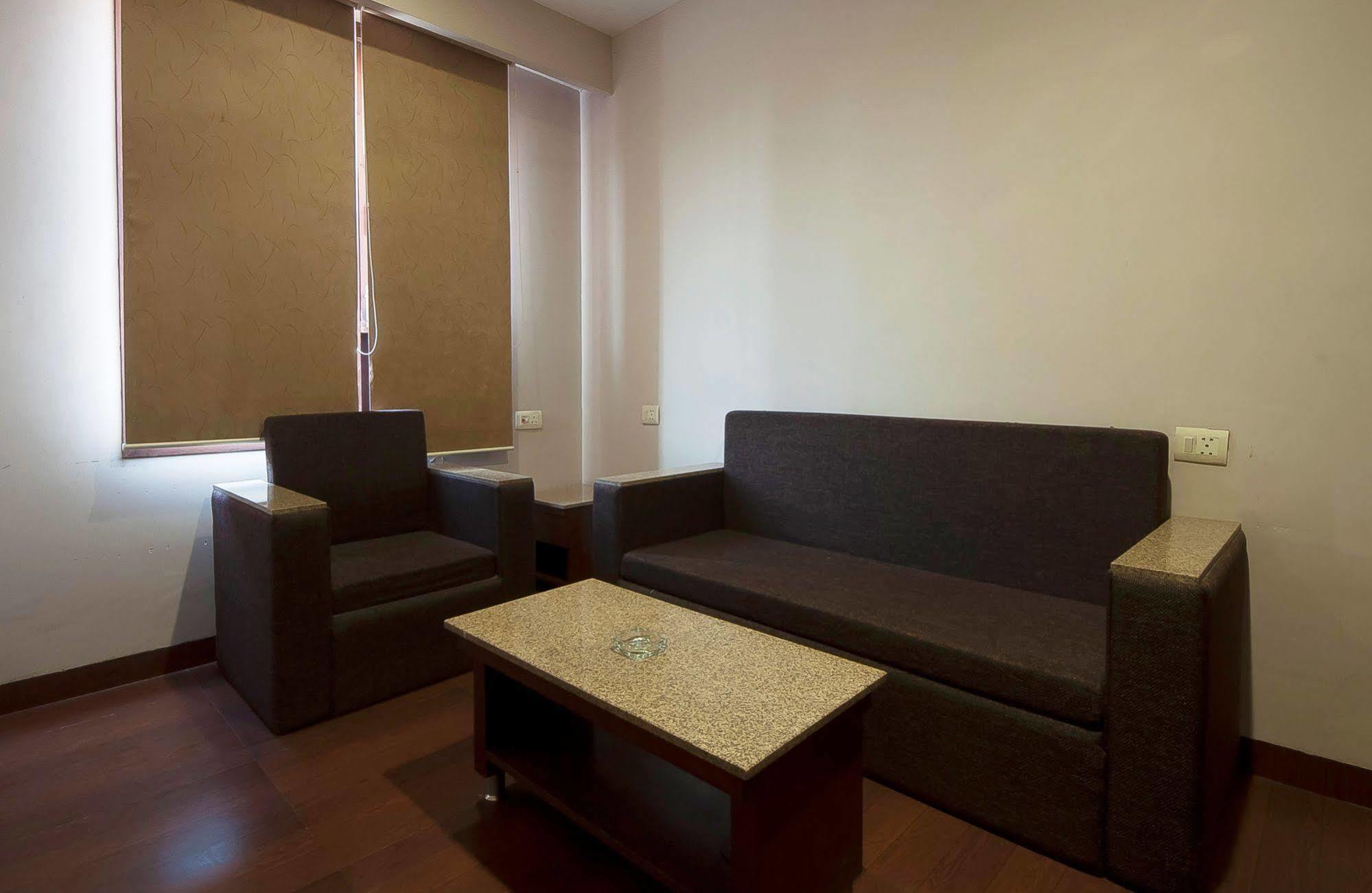 Fabhotel Basera อัมริตสา ภายนอก รูปภาพ